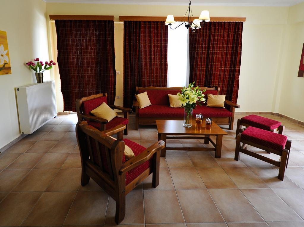Verga Apartments & Suites Kalamata Dış mekan fotoğraf